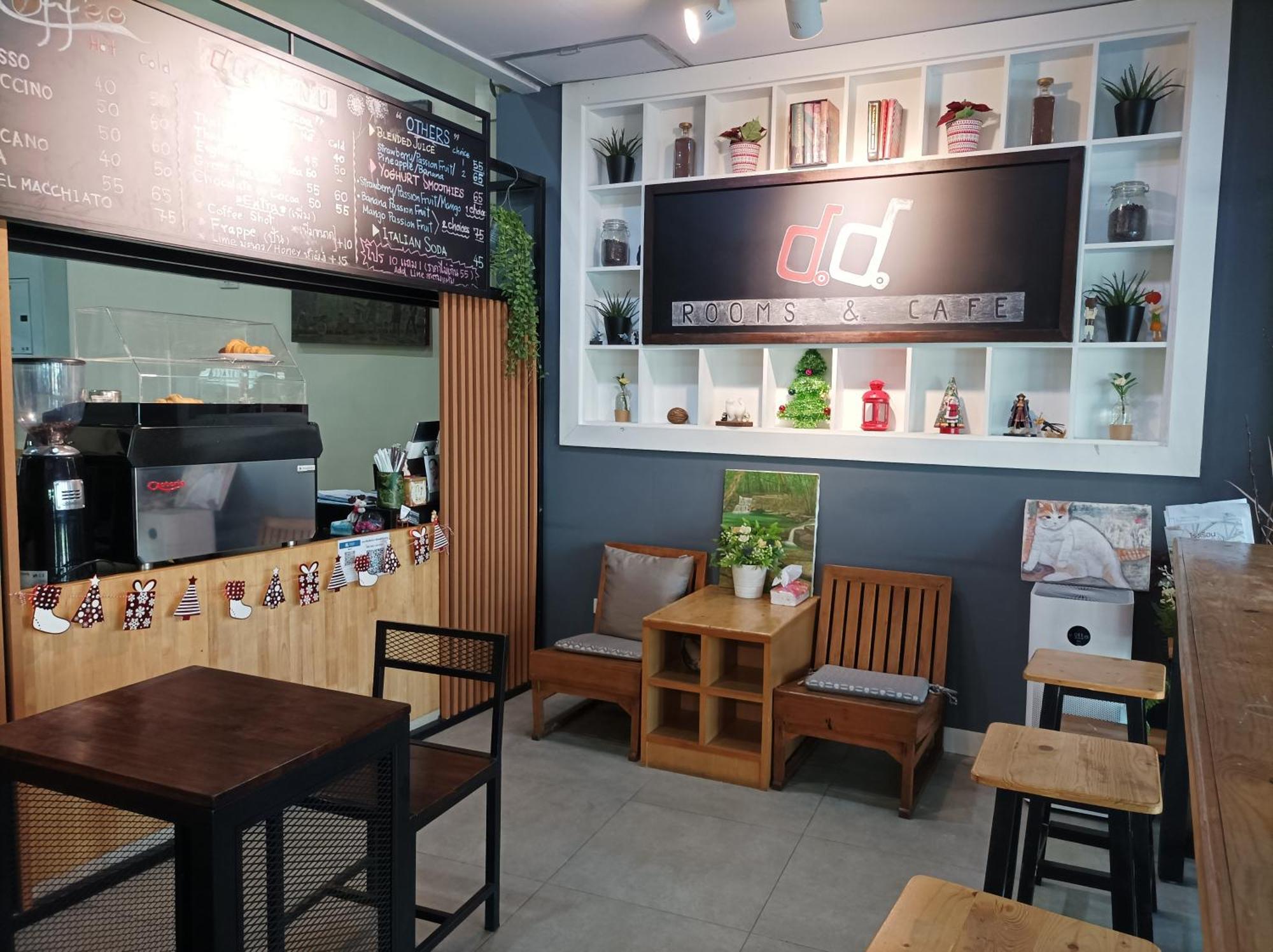 Double D Rooms & Cafe Bangkok Exterior foto
