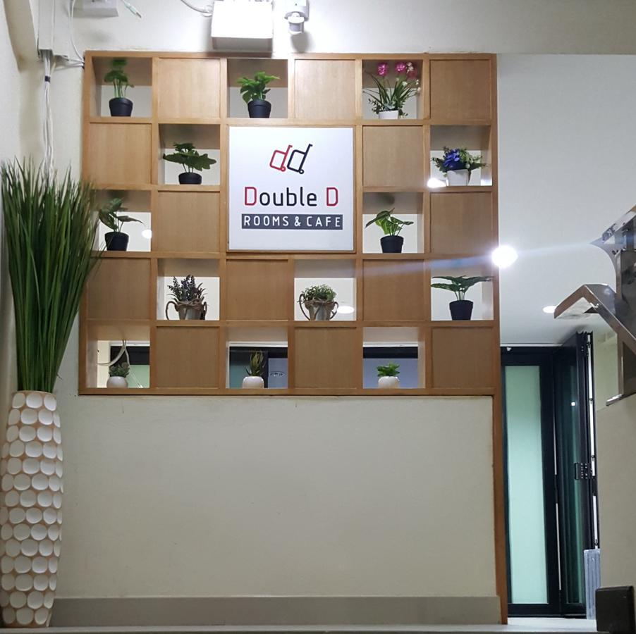 Double D Rooms & Cafe Bangkok Exterior foto